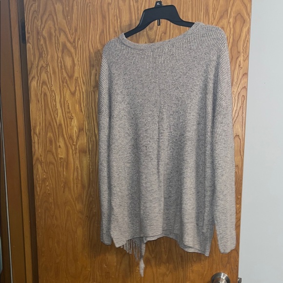NIC+ZOE size XL Gray Sweater with Fringe Detail - Picture 5 of 7